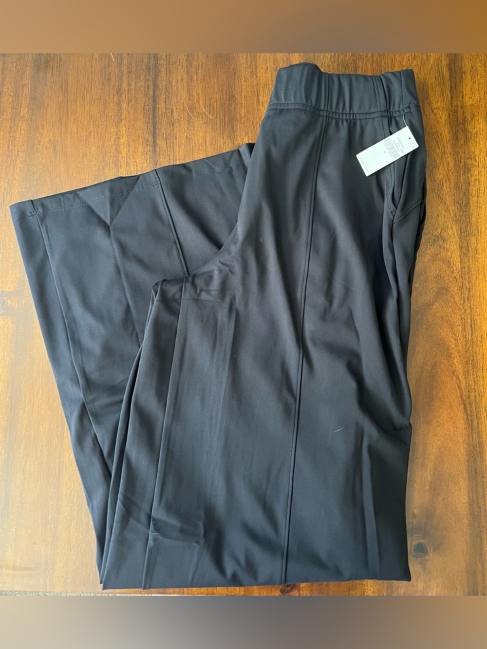 Women’s old navy high-waisted powersoft trouser pants -nwt & size medium
